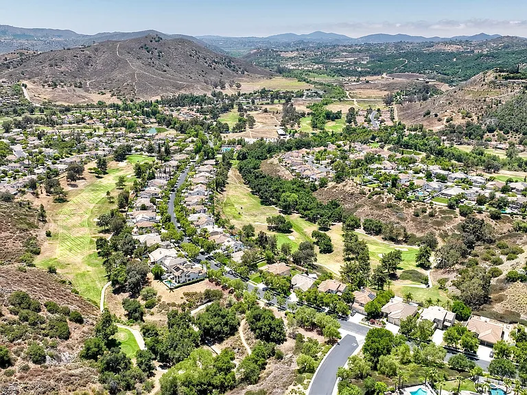 2325 Old Ranch Rd — Photo 35