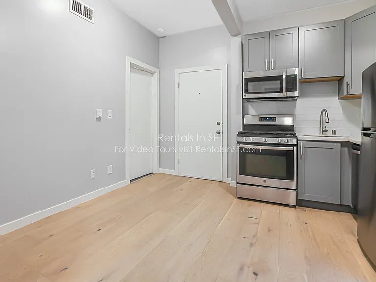 490 Francisco St #4 — Photo 4
