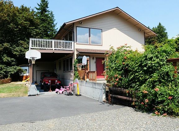 5th image of 1068 Pinehurst Ct