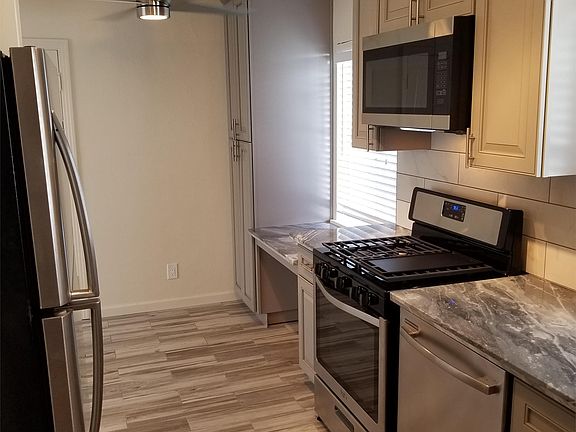 2nd image of 2515 S St #3