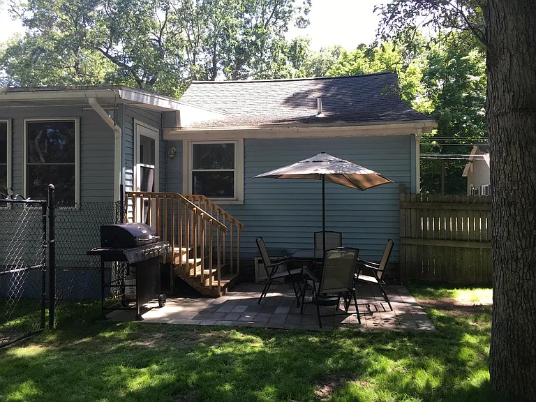 15773 Cherry St — Photo 10