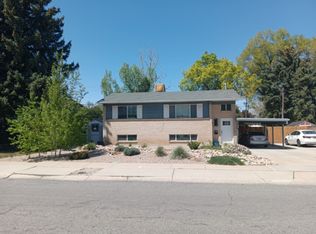 1607 E Dawn Dr, Cottonwood Heights, UT 84121