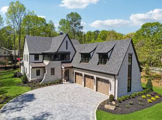 100 Maison Ct, Roswell, GA 30076