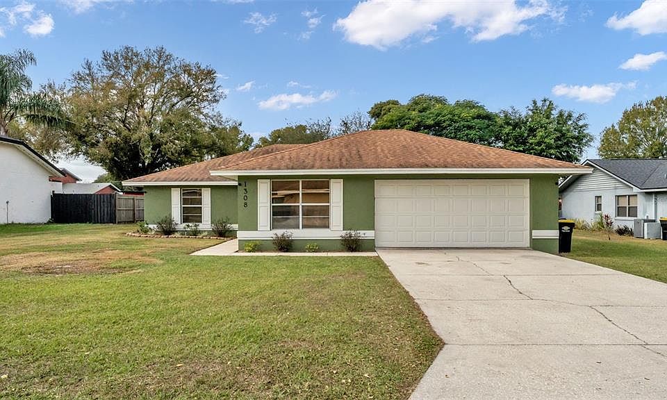 1st image of 1308 ARROWHEAD COURT
