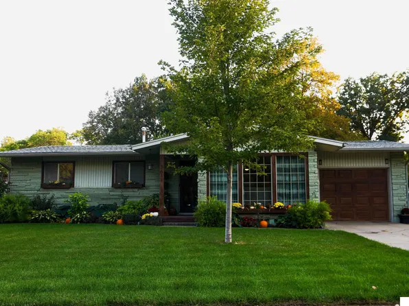 2611 Coventry Ct, Lincoln, NE 68512