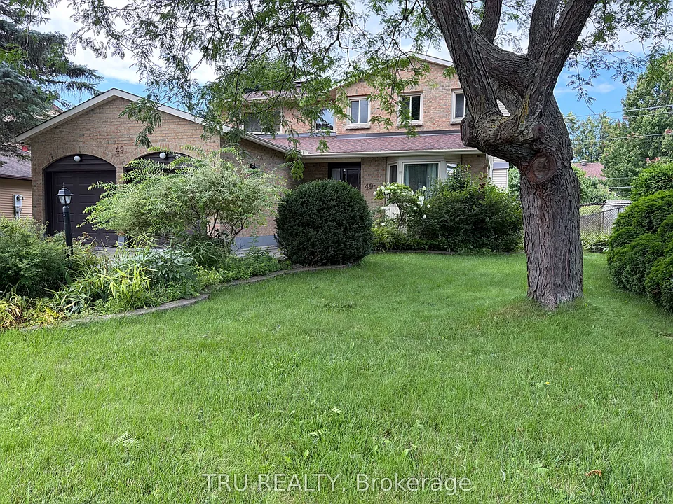 49 Farm Gate Cres