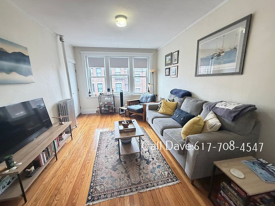 1st image of 127 Sutherland Rd APT D