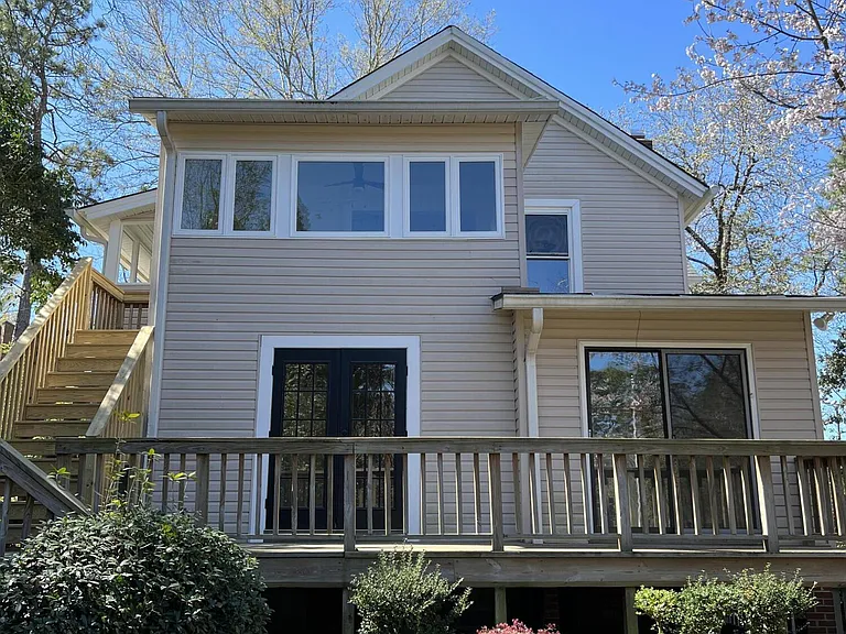 145 E Vermont Ave #B — Photo 13