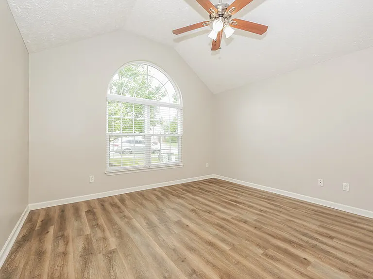 4020 Sequoia Trl — Photo 11