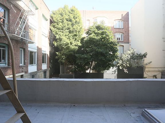 5th image of 1235 Bush St APT 23