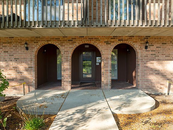 4th image of 444 Redondo Dr APT 202