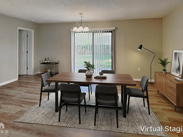10327 Lansfield St — Photo 4