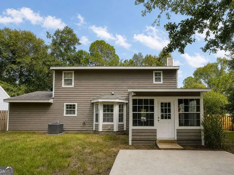 110 Bachlott Rd — Photo 31