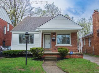 15644 Carlisle St, Detroit, MI 48205