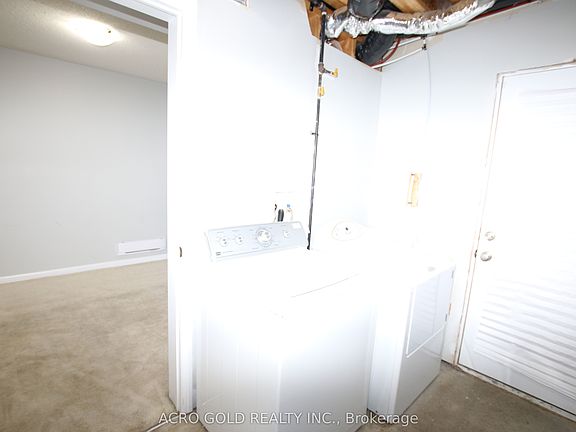 5th image of 32 Mercedes Rd