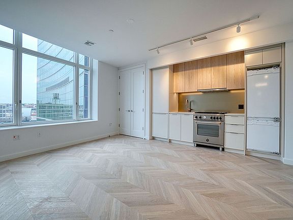 3rd image of 41-05 29th St #7F