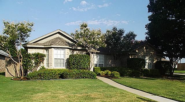 1st image of 4223 Juniper Ln