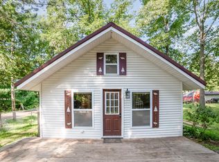 4246 Gilding Rd, Beaverton, MI 48612