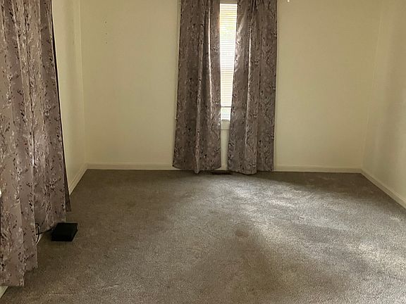 4th image of 508 Sanborn St