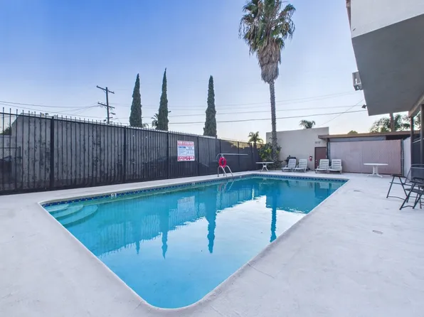 6743 Whitsett Avenue