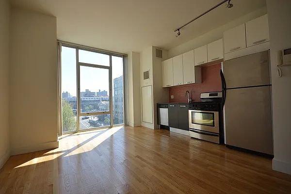 Rented by Citi Habitats | media 31