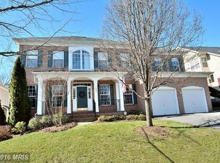18955 Rocky Creek Dr, Leesburg, VA 20176
