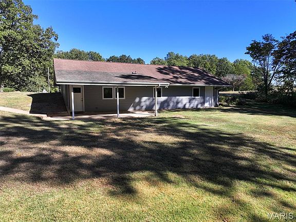 3rd image of 11441 Carron Rd