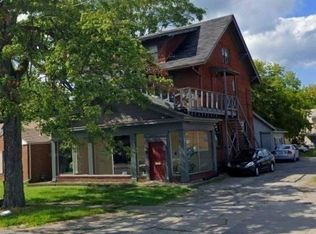 145 E Wallace Ave APT 2, New Castle, PA 16101