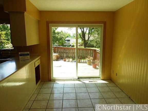 3rd image of 770 Carla Ln