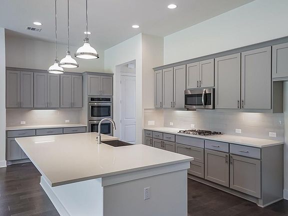 3rd image of 486 Cypress Springs Dr