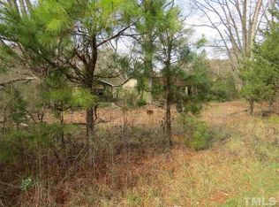 5636 Hilltop Rd, Fuquay Varina, NC 27526