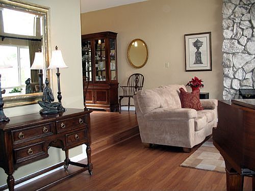 Living Room/Dining Room