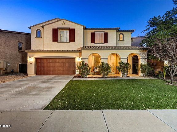 2nd image of 2860 E PALMDALE Lane