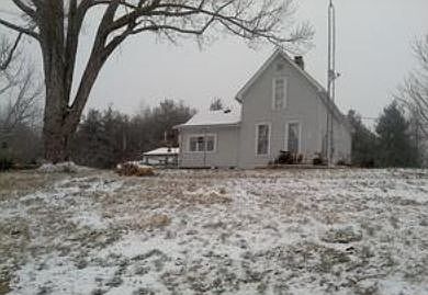 2nd image of 630 S Robinson Lake Rd