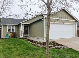 1633 S 58th St, Springfield, OR 97478