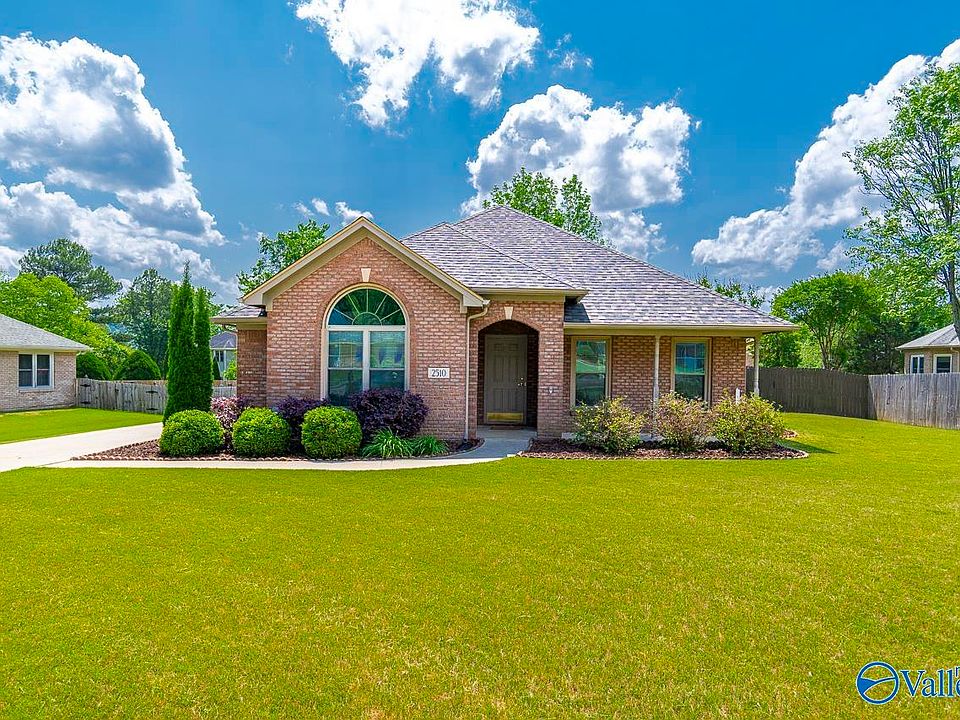 1st image of 2510 Lawson Lake Ct SE