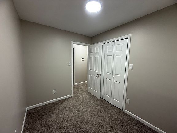 3rd image of 135-137 Copper St #135