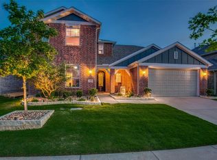 1612 Settlement Way, Aubrey, TX 76227