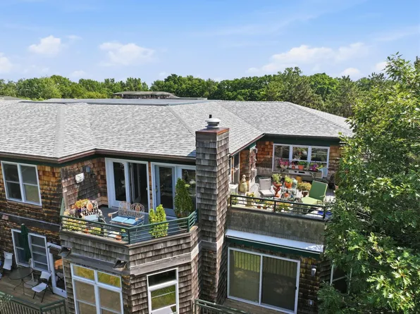 27 Claire Point Road, Burlington, VT 05408