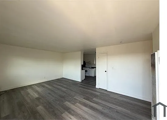 2 bed, 780 sqft, $1,900 — Photo 3