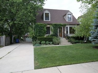 1352 Evergreen Ave, Des Plaines, IL