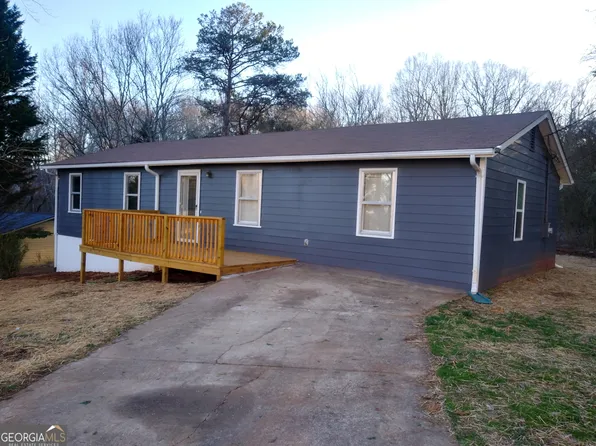 427 Camp Creek Cir, Cornelia, GA 30531