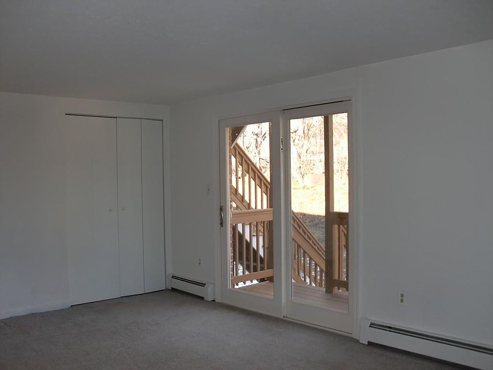 1st image of 3 Zabriskie Dr APT D