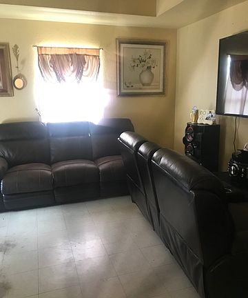2nd image of 927 NW 34th St