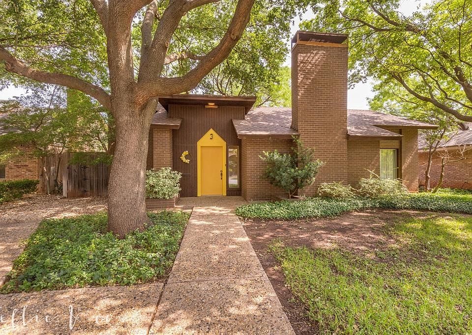 1st image of 3 Woodhaven Cir