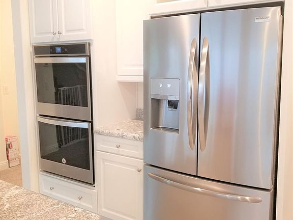 3rd image of 11431 S Copper Ct