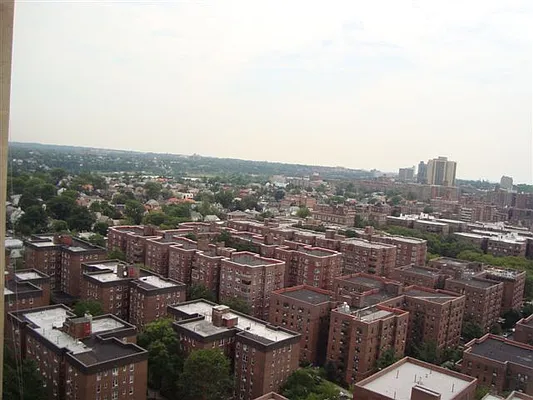 Sold by Benjamin Realty Since 1980 | media 37