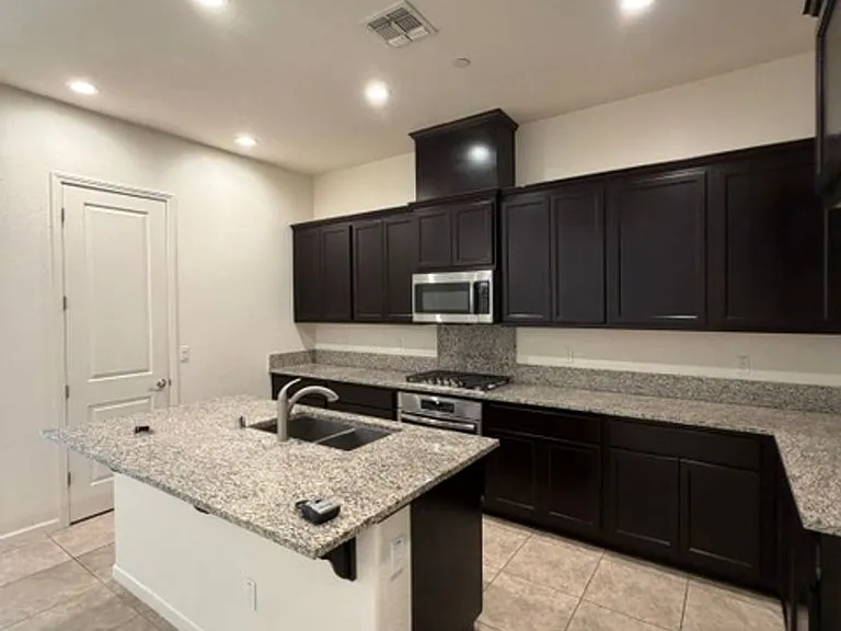 362 Olivadi Way — Photo 14