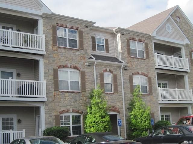 1st image of 2 Monarch Trace Ct APT 201