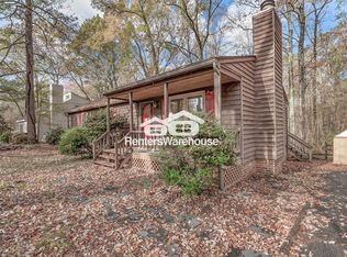 12330 Deerhurst Dr, Midlothian, VA 23113